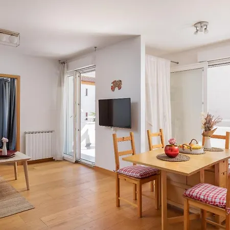 Zenta With Terrace And Sea View, 4 Min Walk To The * سبليت