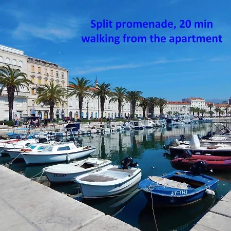 Zenta With Terrace And Sea View, 4 Min Walk To The شقة